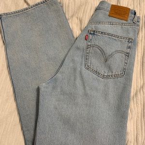 Levis High Loose Jeans